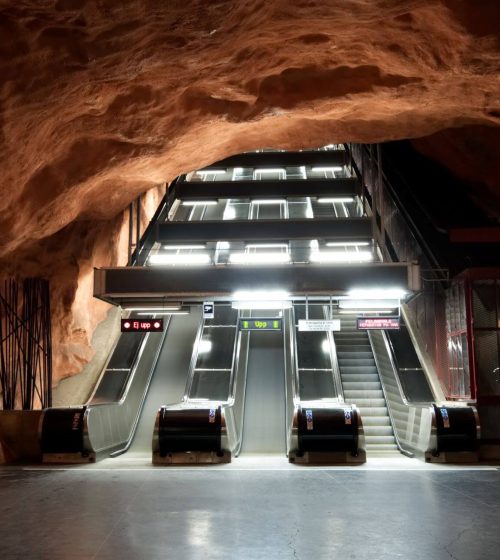 nobody-view-at-escalator-near-platform-of-the-unde-2023-11-27-05-10-55-utc